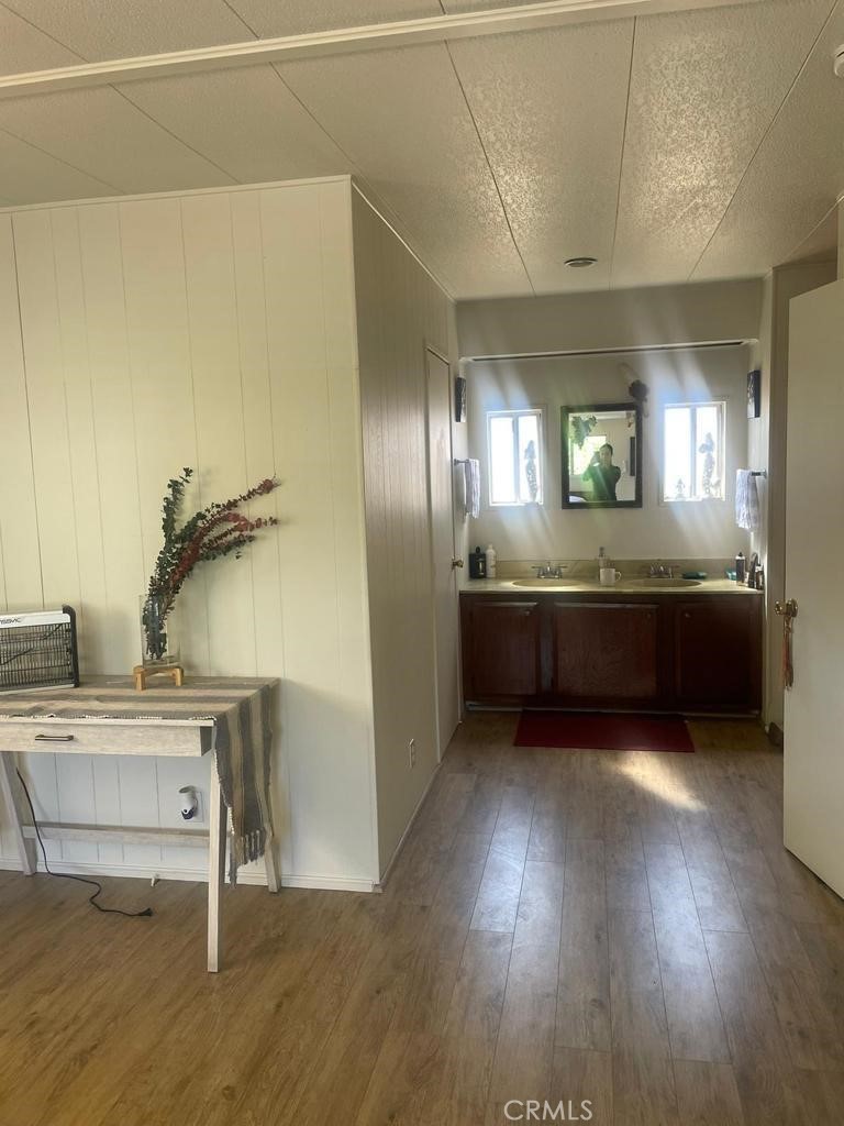 36 Round Table Drive, Unit 36 Riverside, CA 92507 - Photo 4 of 22