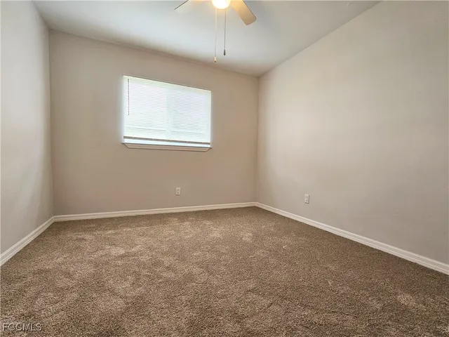 $1,295 | 2517 Park Road, Lehigh Acres, FL 33971