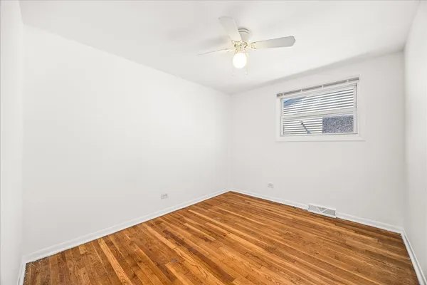 $1,400 | 13313 South Eberhart Avenue, Chicago, IL 60827