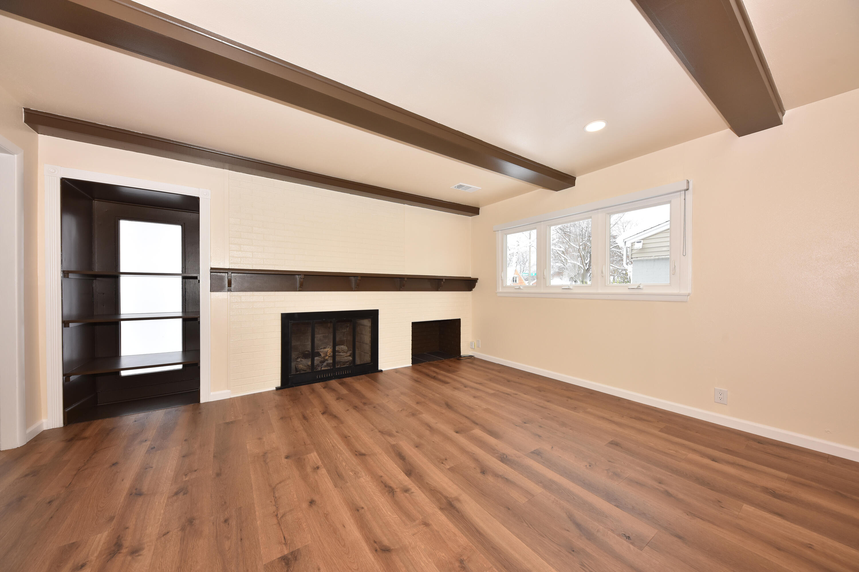 8105 West Townsend Street Milwaukee, WI 53222 - Photo 15 of 38 EUP_1609