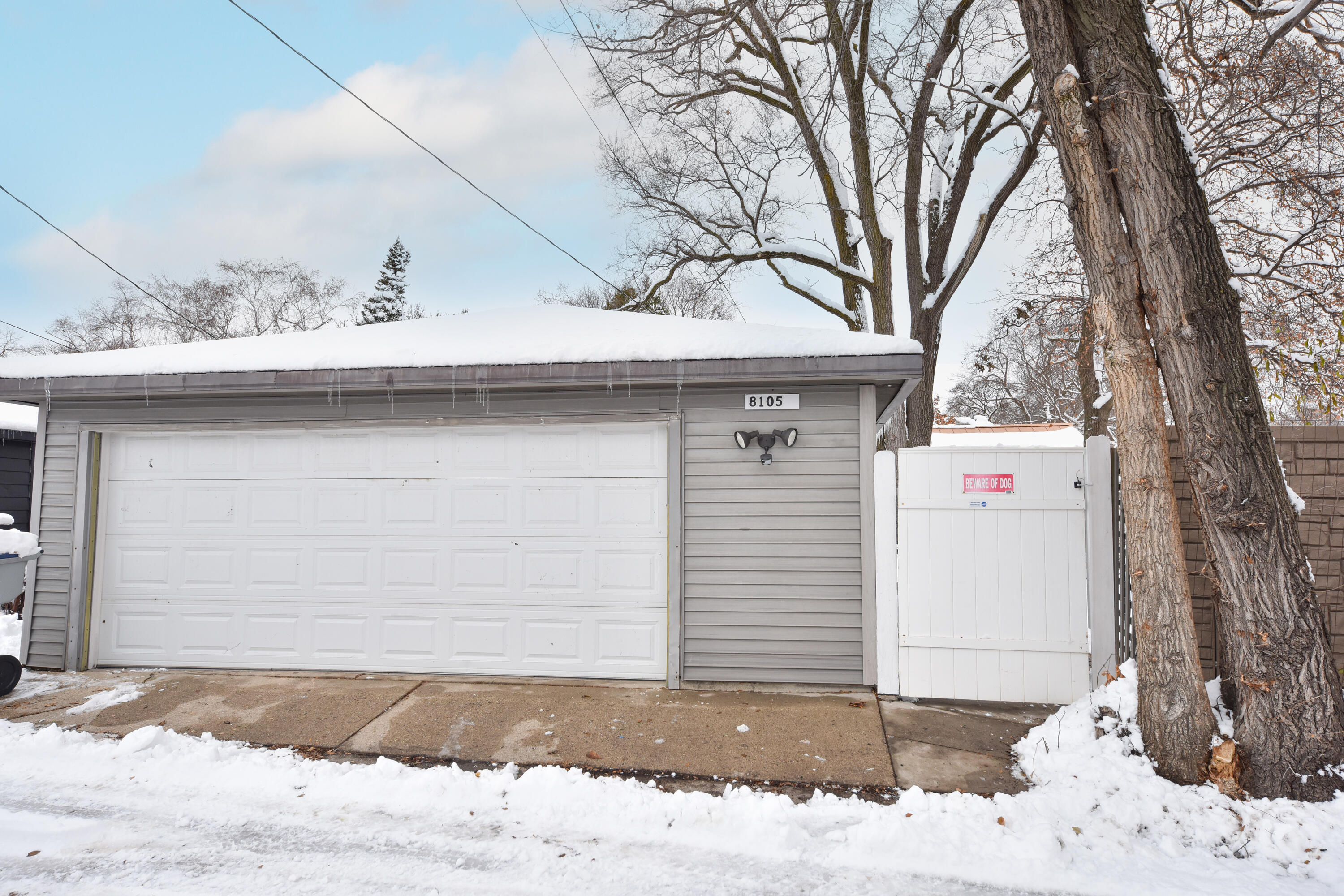 8105 West Townsend Street Milwaukee, WI 53222 - Photo 33 of 38 7