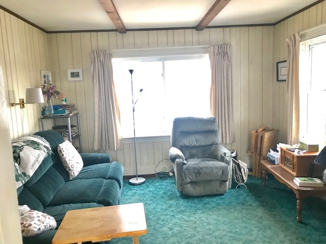 31 Pembroke Road Concord, NH 03301 - Photo 5 of 11