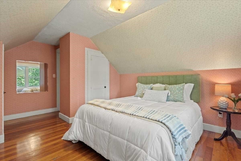 152 Main Street Holden, MA 01520 - Photo 17 of 23