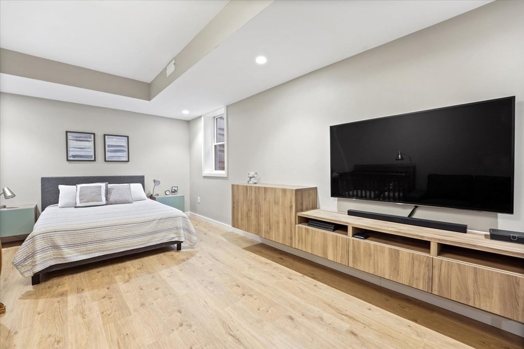 246 Boston Street, Unit 1 Boston, MA 02125 - Photo 15 of 18