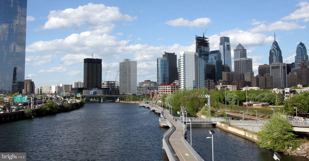 623 North 32nd Street, Unit 2 Philadelphia, PA 19104 - Photo 2 of 12 a view of a city