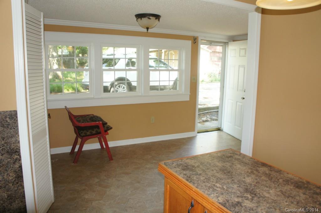 427 South Ridge Street Dallas, NC 28034 - Photo 3 of 11 Gallery Image 3