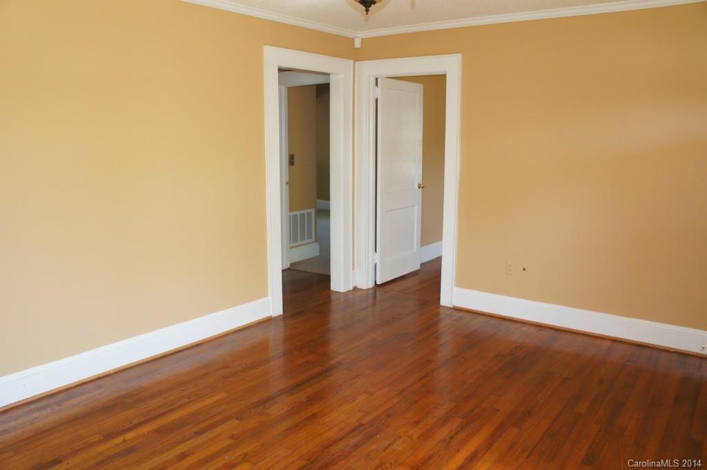 427 South Ridge Street Dallas, NC 28034 - Photo 7 of 11 Gallery Image 7
