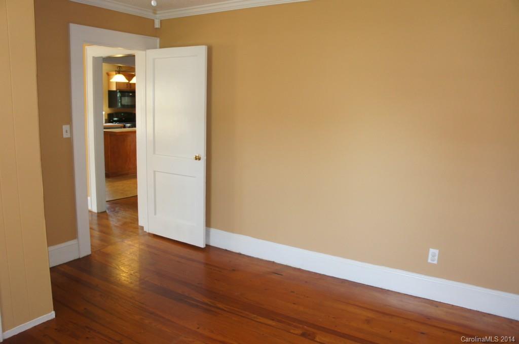 427 South Ridge Street Dallas, NC 28034 - Photo 8 of 11 Gallery Image 8