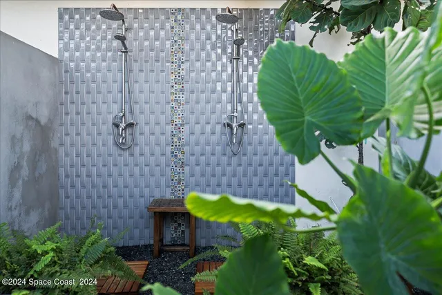 $949,999 | 404 Wayne Avenue, Indialantic, FL 32903