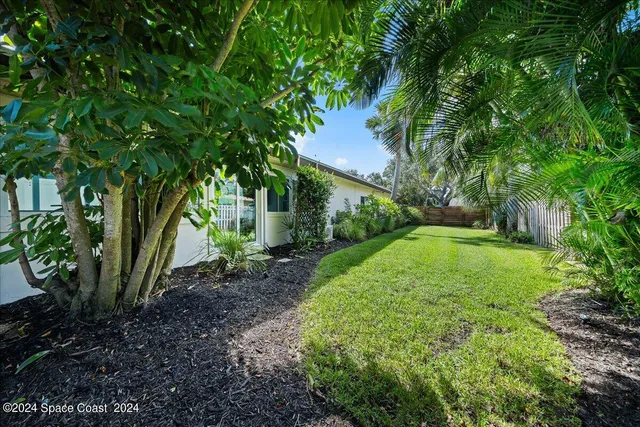 $949,999 | 404 Wayne Avenue, Indialantic, FL 32903