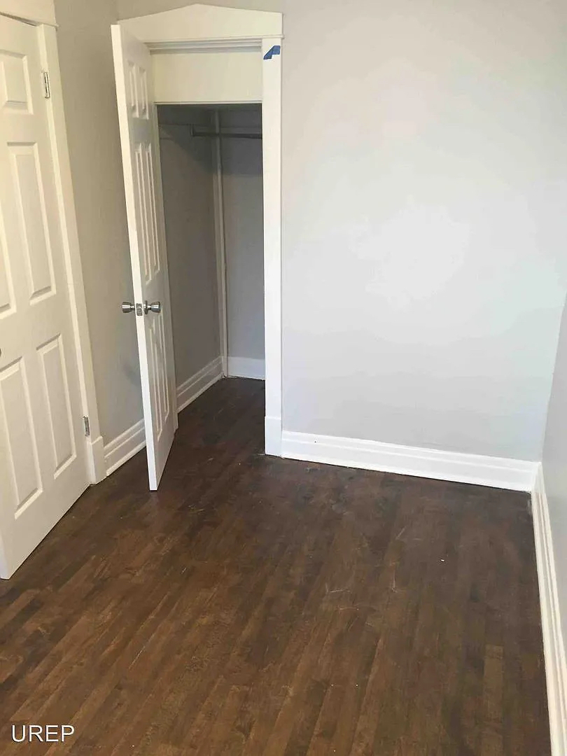 1655 West Irving Park Road, Unit 1R Chicago, IL 60613 - Photo 6 of 9
