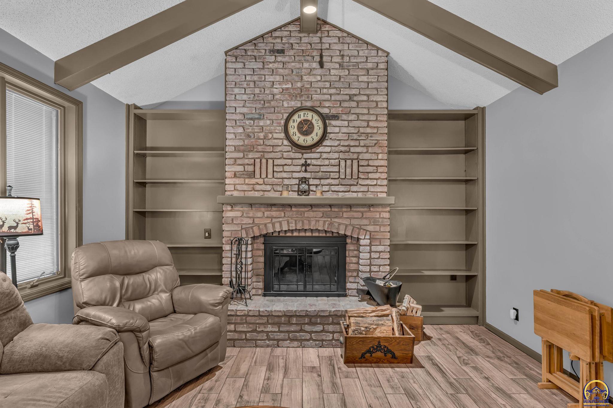6236 Southwest 25th Street Topeka, KS 66614 - Photo 15 of 53