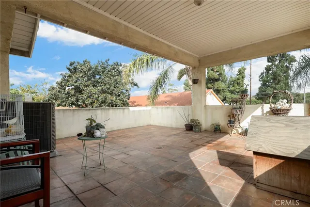 $768,000 | 1801 West Cameron Street, Long Beach, CA 90810