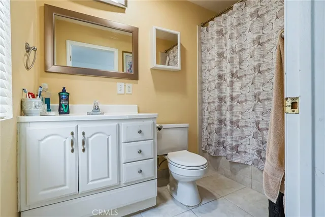 $768,000 | 1801 West Cameron Street, Long Beach, CA 90810