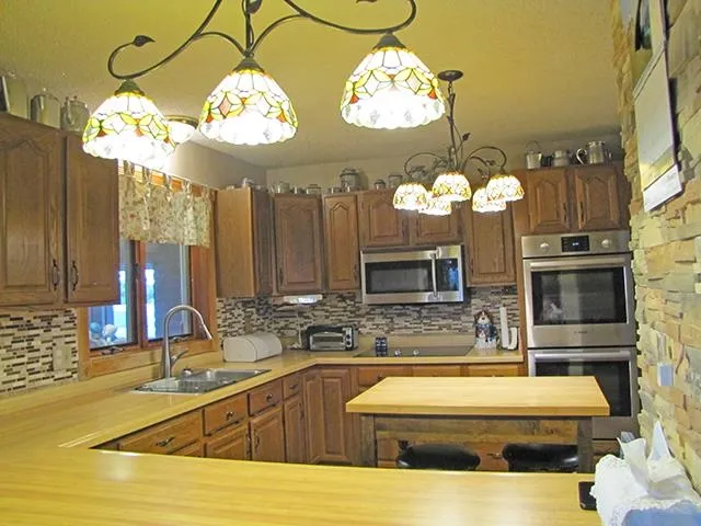 $349,900 | 26980 Jericho Road, Mineral Point, WI 53565