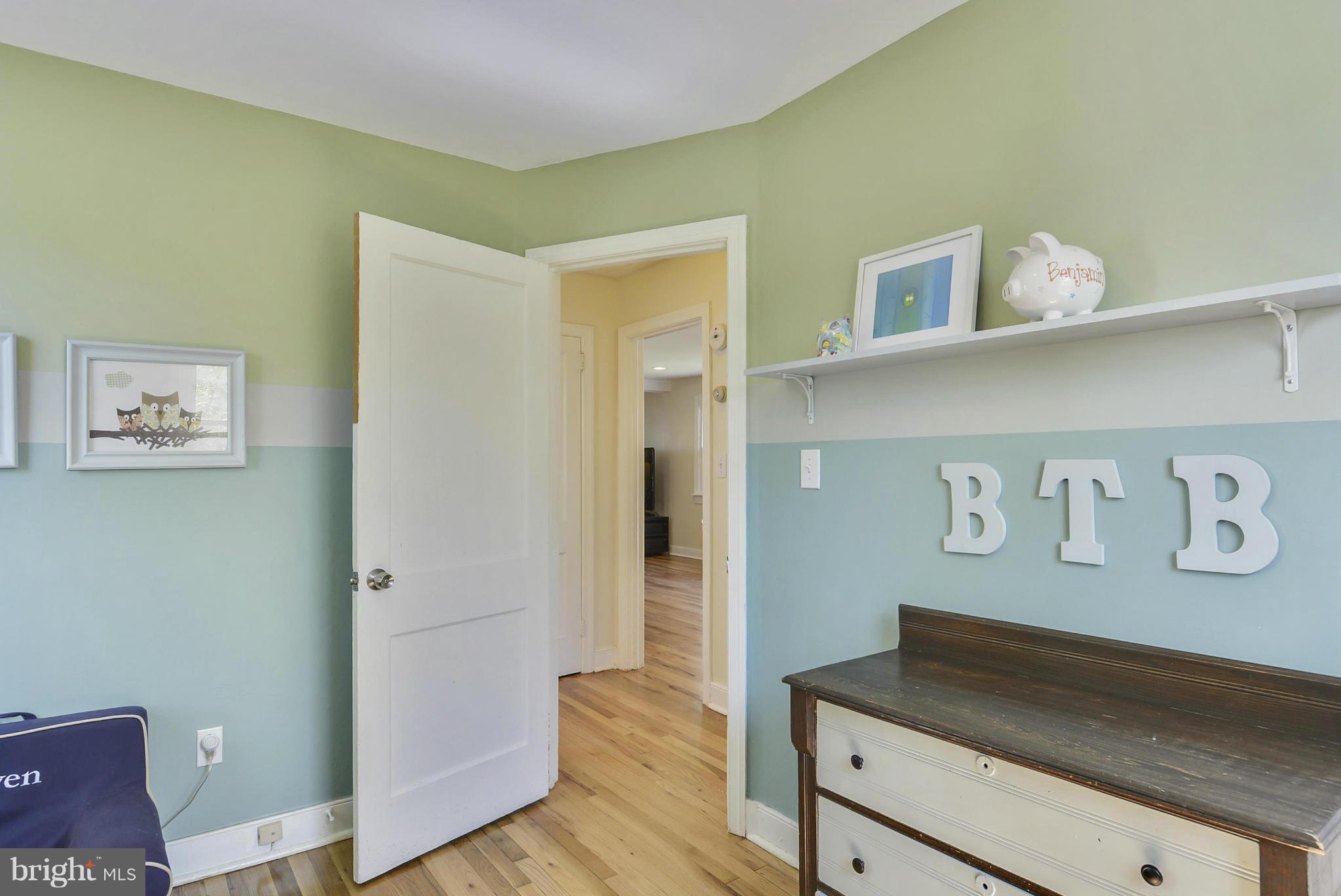 2710 Lindell Street Silver Spring, MD 20902 - Photo 22 of 30 Bedroom
