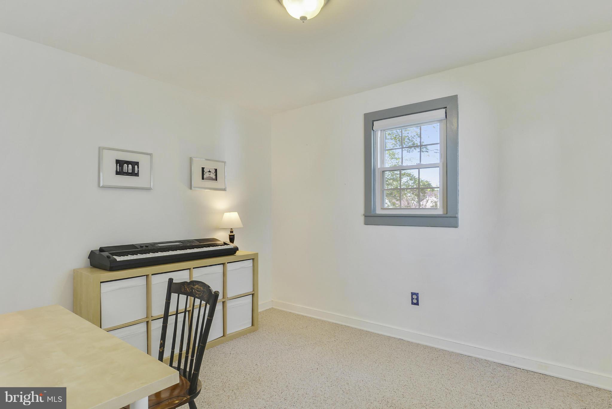 2710 Lindell Street Silver Spring, MD 20902 - Photo 24 of 30 Bedroom