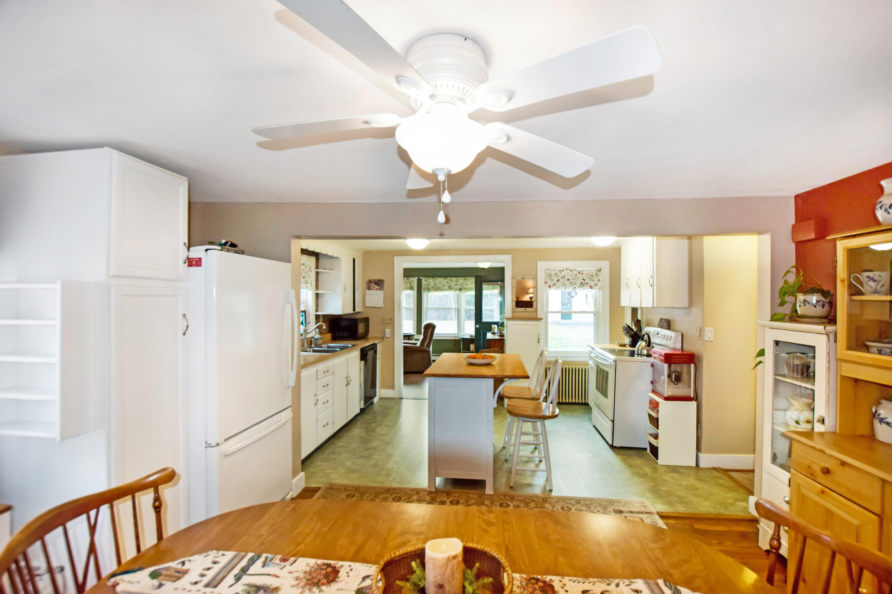 1185 State Road Eliot, ME 03903 - Photo 22 of 58 DSC_031634 Brixham Rd