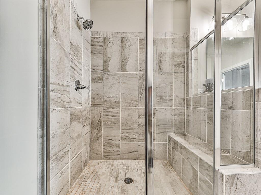 200 Lakeside Place Canton, GA 30114 - Photo 10 of 38 a bathroom with a shower