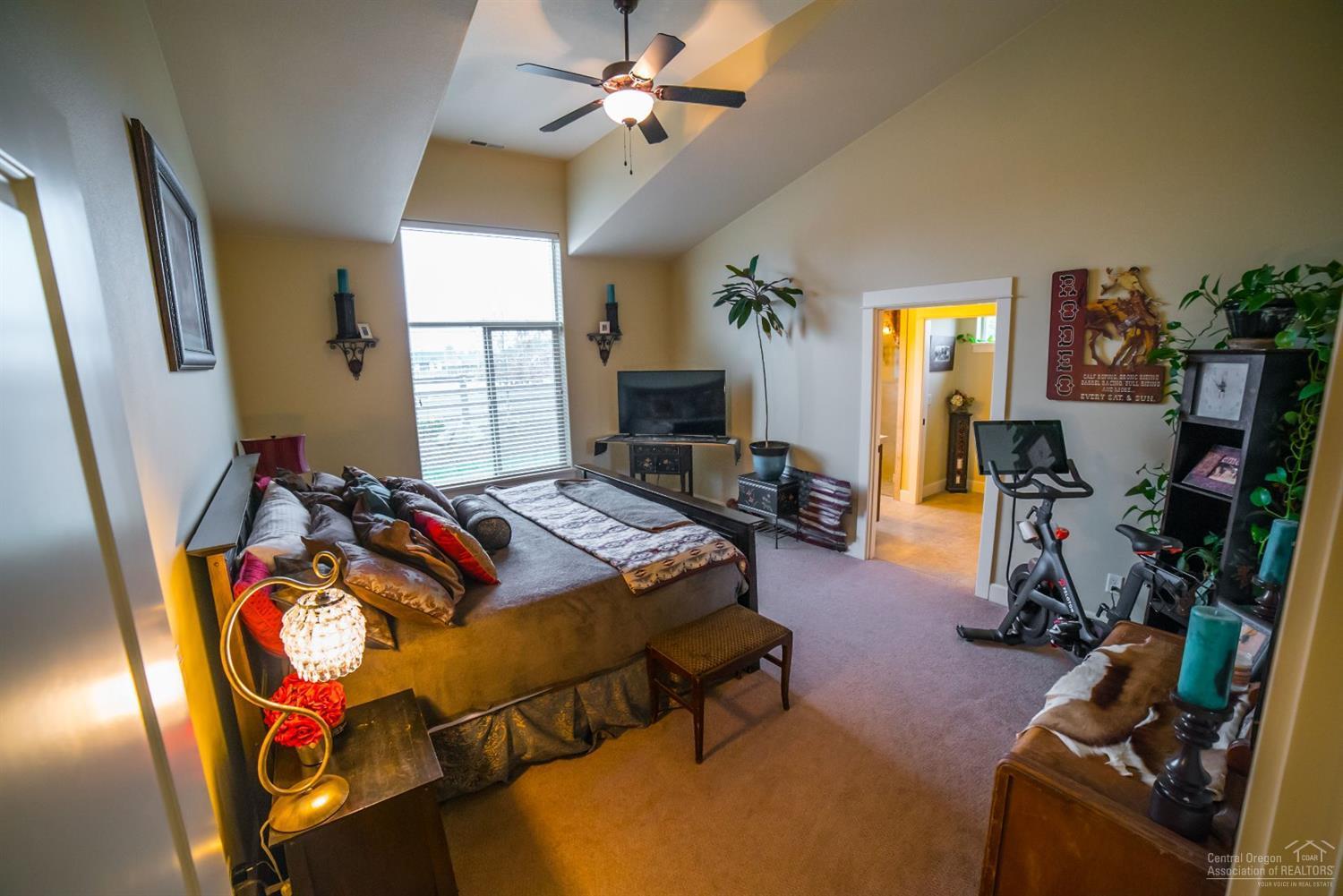 211 Northwest Saddle Ridge Loop Prineville, OR 97754 - Photo 8 of 23 Additional Photo