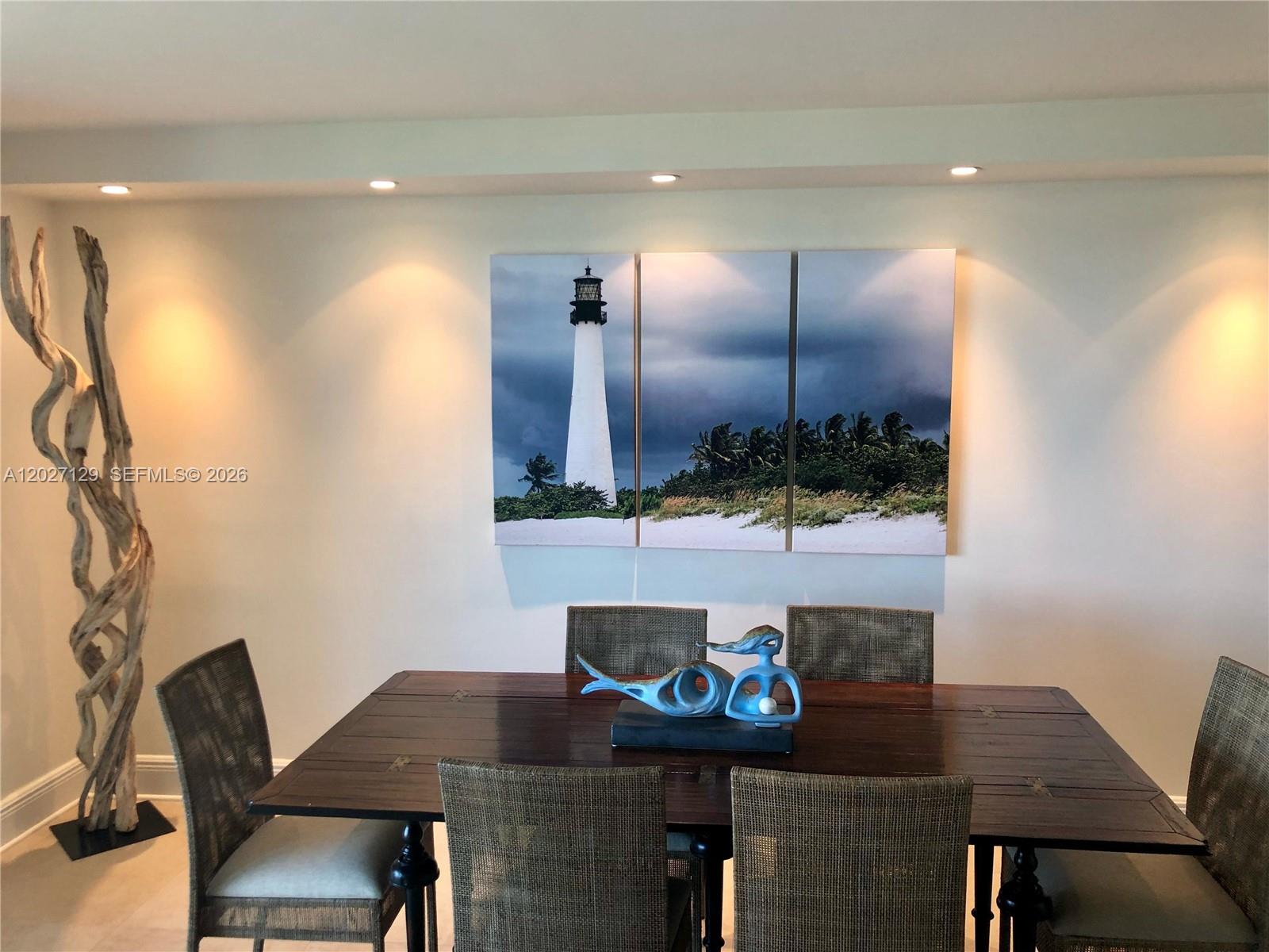 607 Ocean Drive, Unit 9K Key Biscayne, FL 33149 - Photo 8 of 25