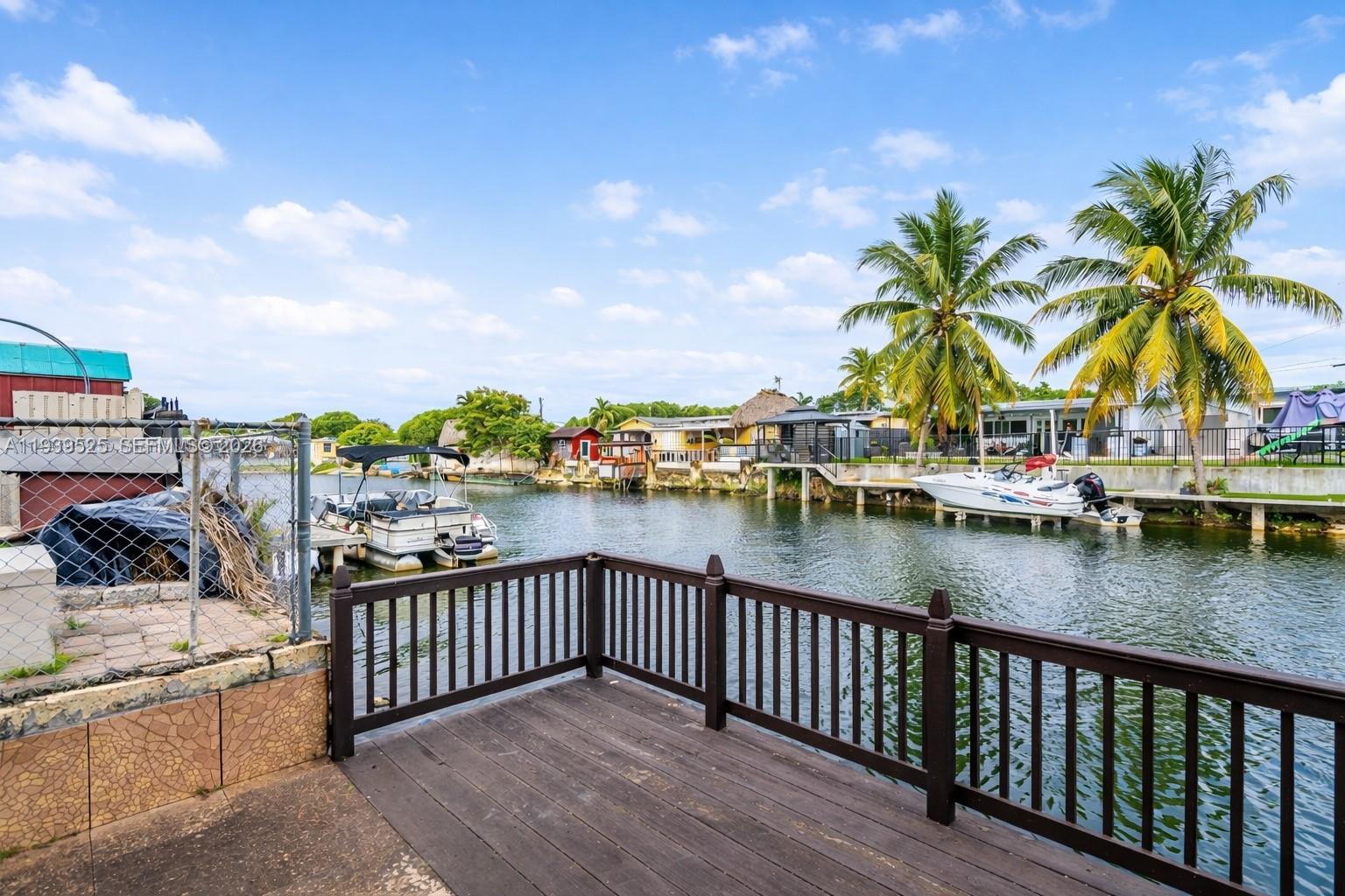 10981 Southwest 44th Street Miami, FL 33165 - Photo 26 of 27