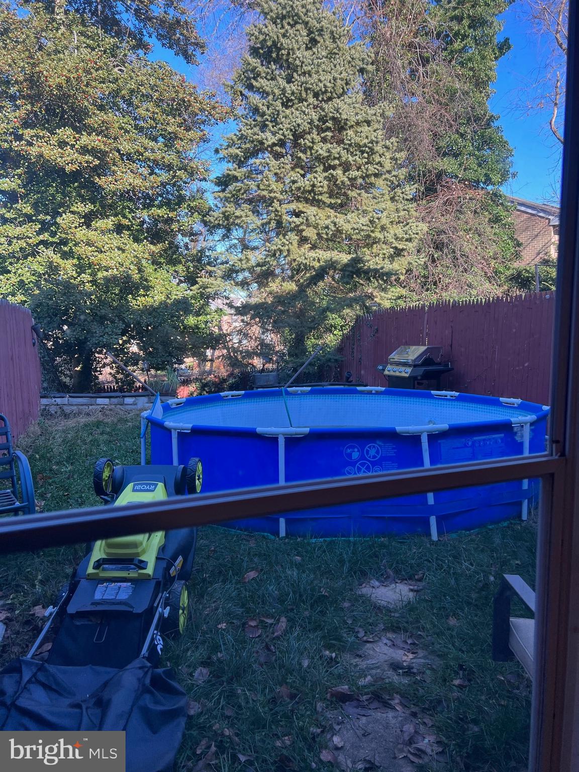 11818 Basile Road Philadelphia, PA 19154 - Photo 17 of 17 Backyard