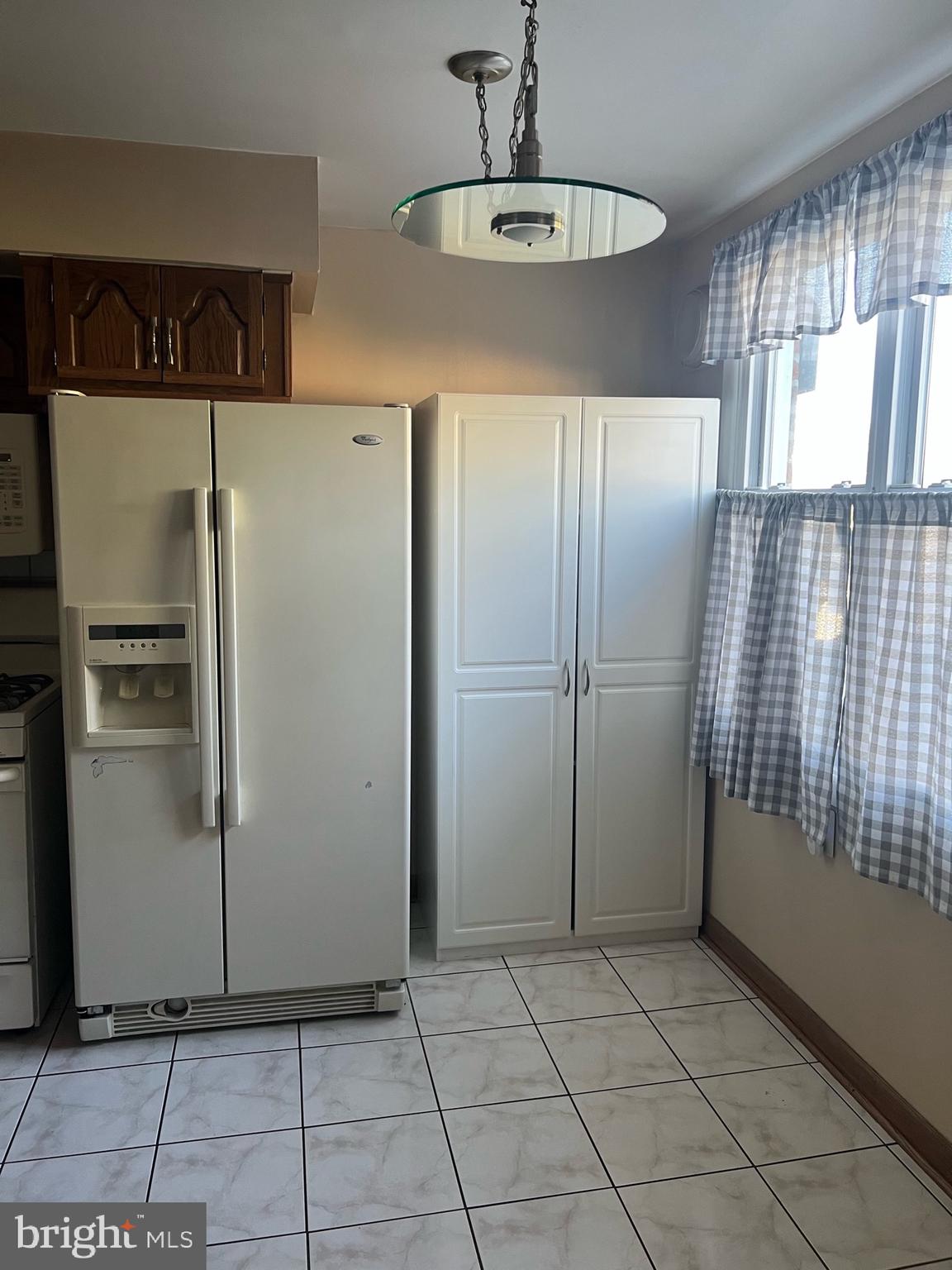 11818 Basile Road Philadelphia, PA 19154 - Photo 6 of 17 Kitchen