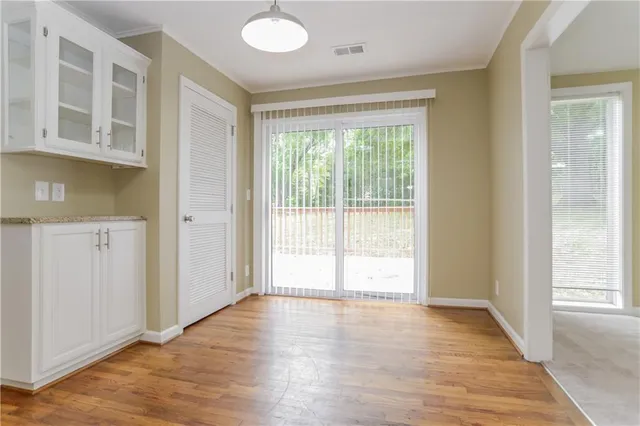 $1,655 | 12406 Cherry Street, Kansas City, MO 64145