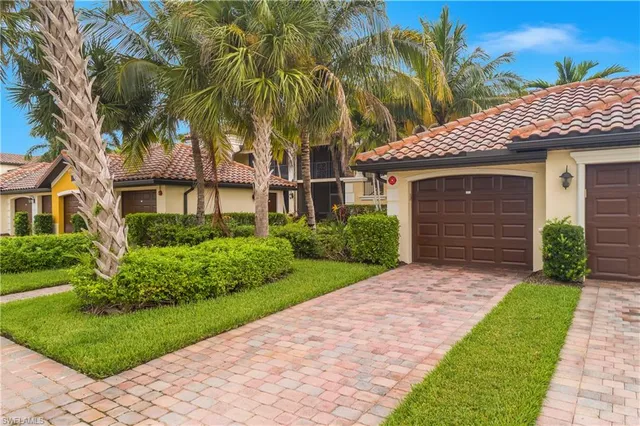 $549,000 | 9513 Avellino Way, Unit 2014, Naples, FL 34113