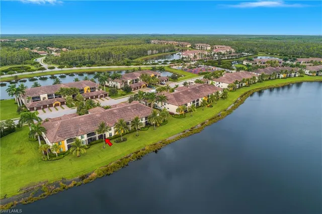 $549,000 | 9513 Avellino Way, Unit 2014, Naples, FL 34113