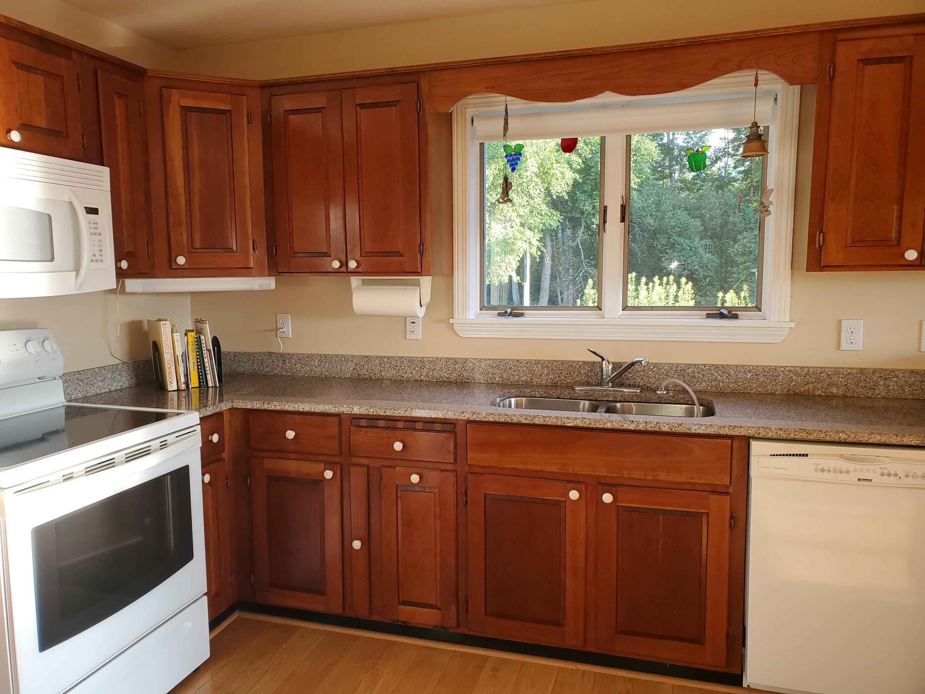 917 River Road Bucksport, ME 04416 - Photo 3 of 47 Kitchen