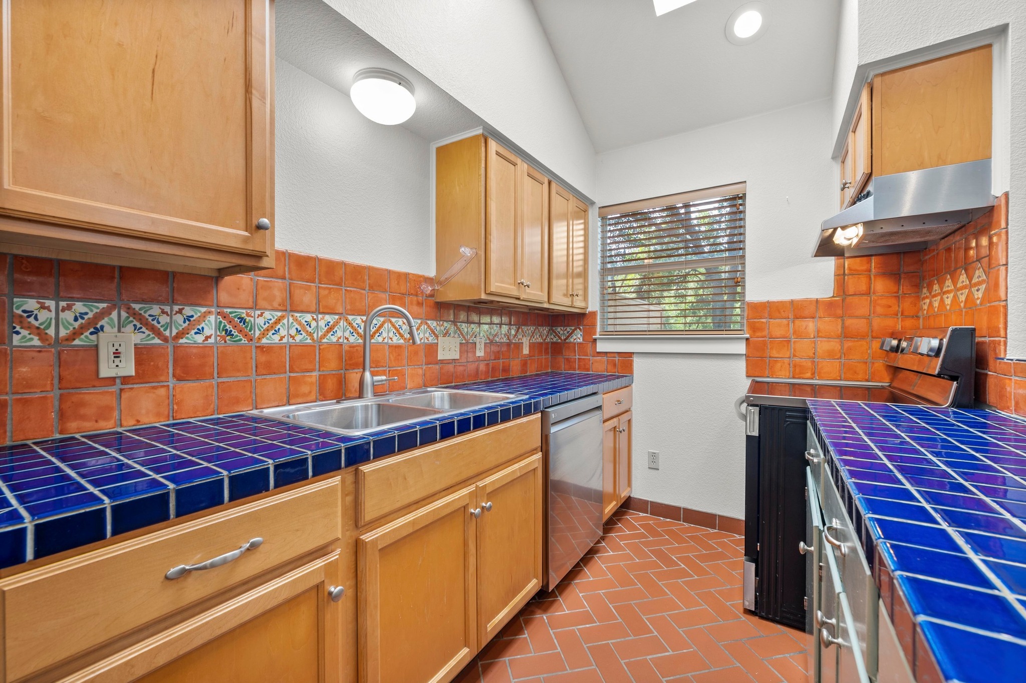 1601 West Lane, Unit A Austin, TX 78732 - Photo 15 of 25