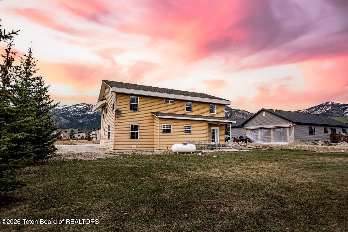 48 Brushwood Drive Star Valley Ranch, WY 83127 - Photo 4 of 32 DSC_0641-HDR-Edit