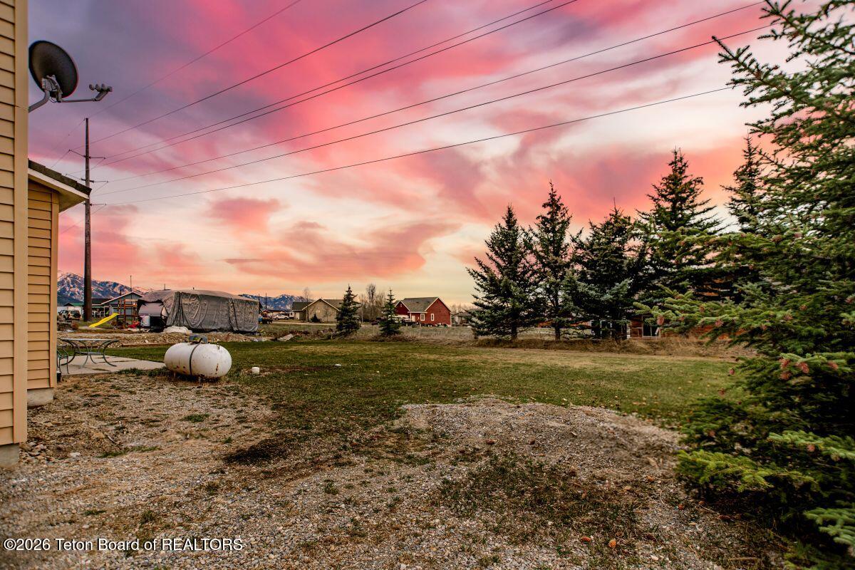 48 Brushwood Drive Star Valley Ranch, WY 83127 - Photo 5 of 32 DSC_0634-HDR-Edit-2-Edit