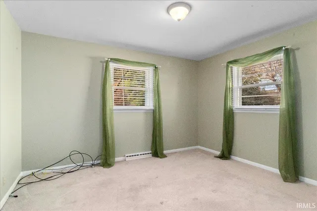 $177,700 | 306 Harding Avenue, Princeton, IN 47670