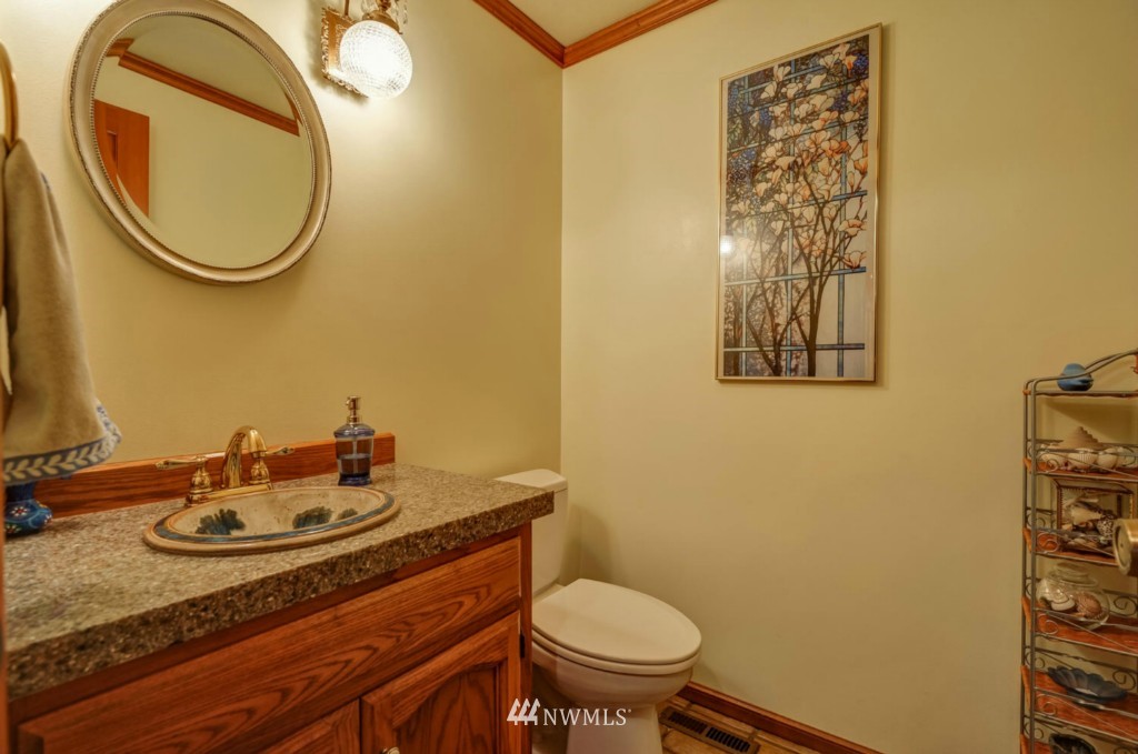 24226 26th Avenue Southeast Bothell, WA 98021 - Photo 3 of 22