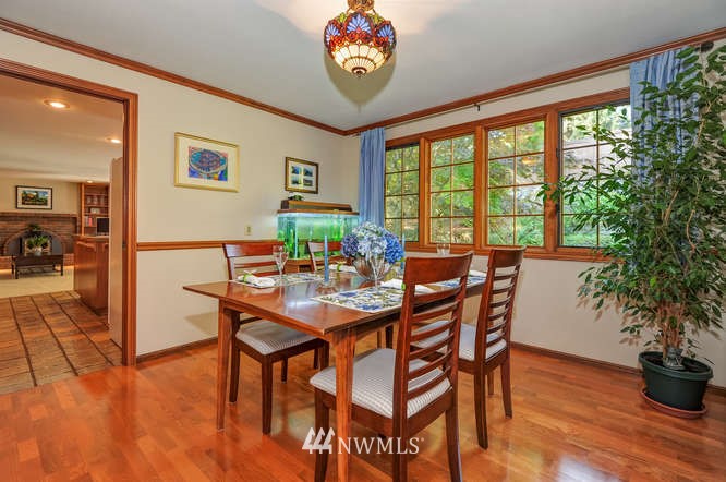 24226 26th Avenue Southeast Bothell, WA 98021 - Photo 7 of 22