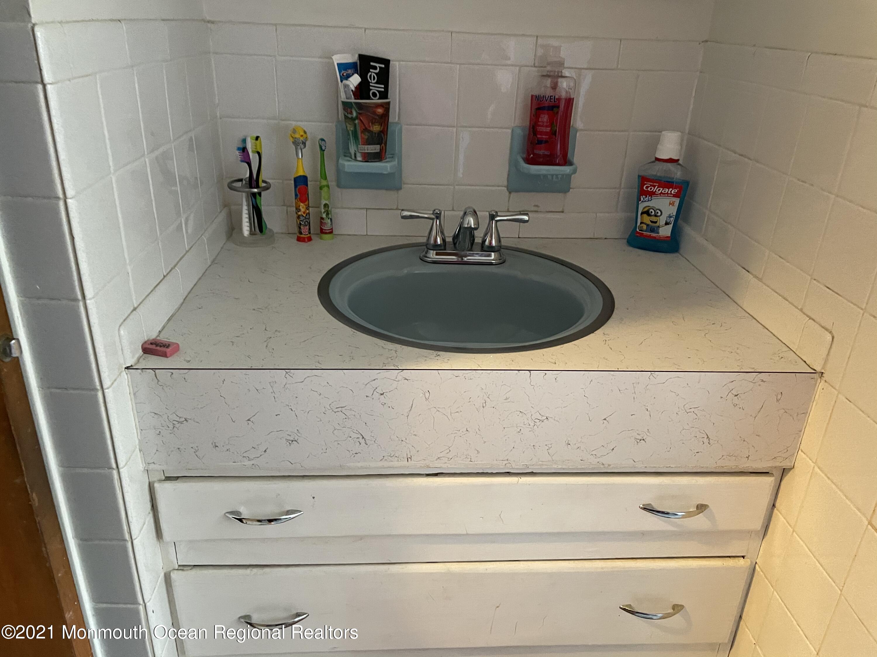 37 Andover Road Jackson, NJ 08527 - Photo 15 of 20 54763930-E427-4308-8E49-0DFF732E2D51