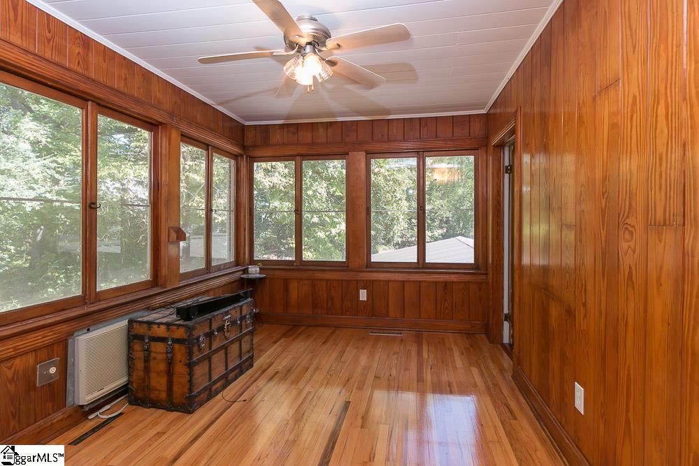 100 Meadow Road Laurens, SC 29360 - Photo 7 of 21 Gallery Image 7