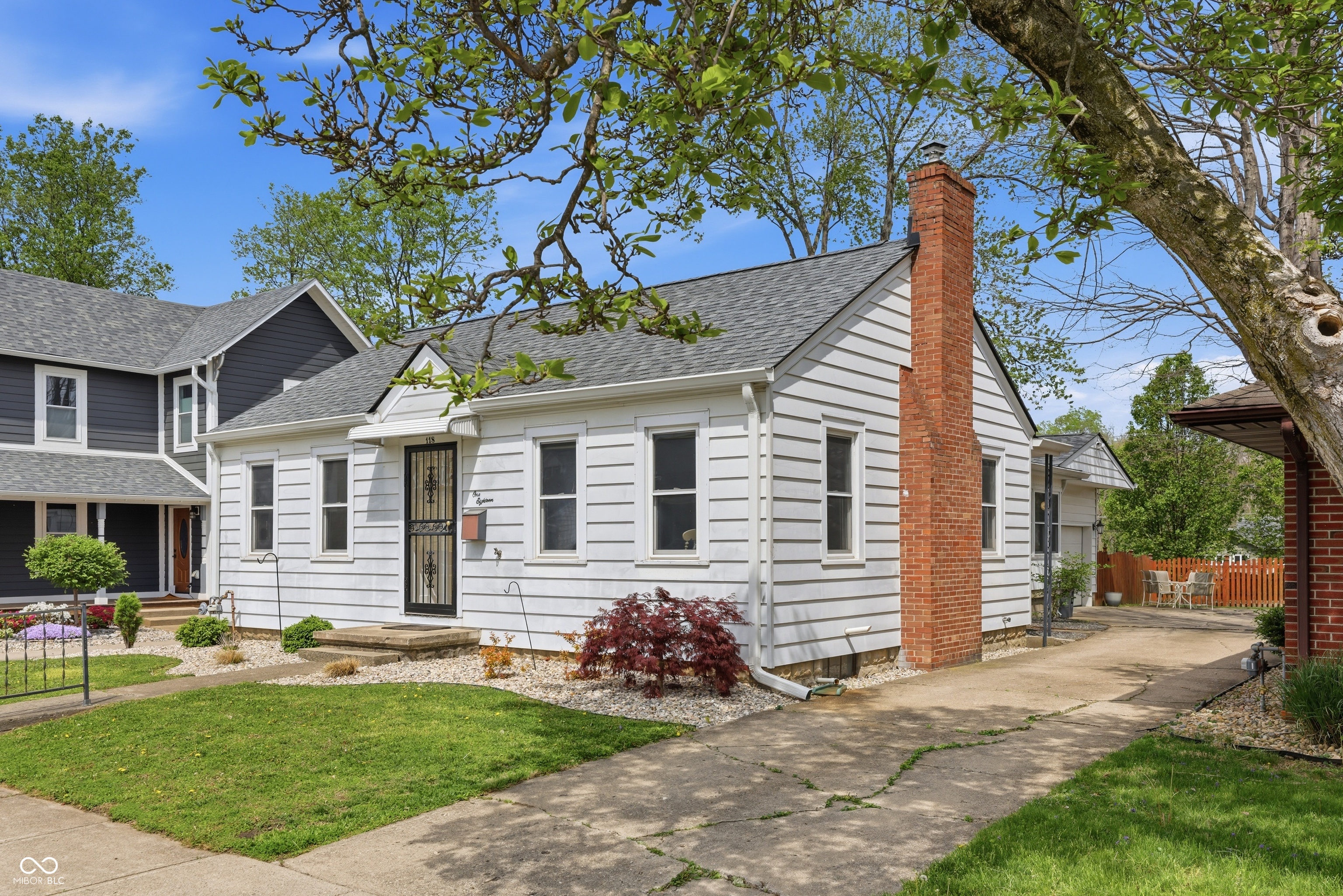 118 West Water Street Pendleton, IN 46064 - Photo 2 of 48