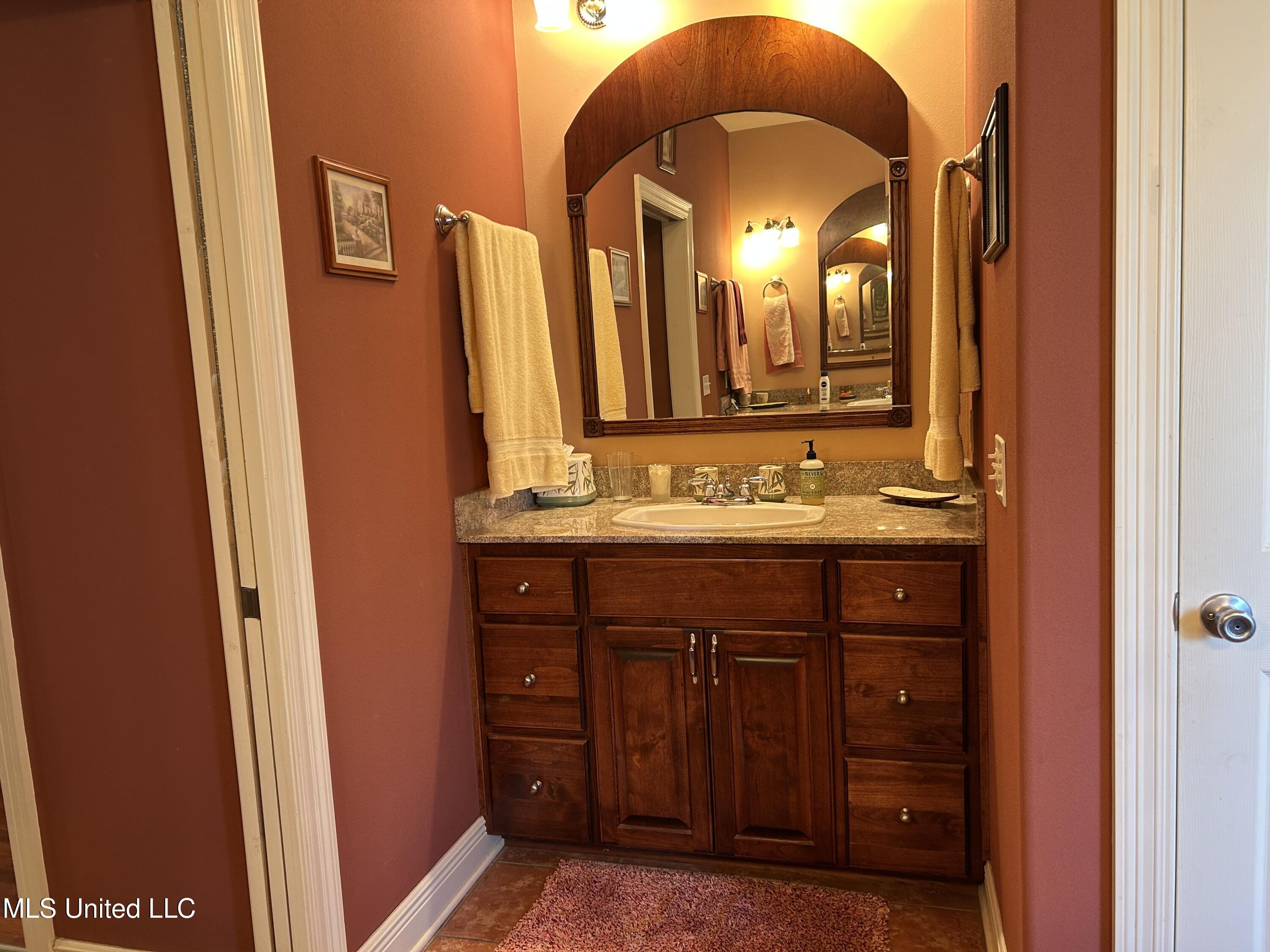 447 Russell Avenue Long Beach, MS 39560 - Photo 16 of 34 primary vanity 2