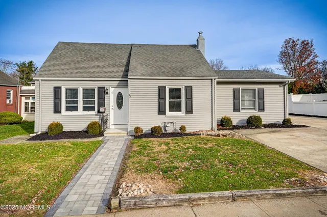 $599,000 | 5 7th Street, Matawan, NJ 07747