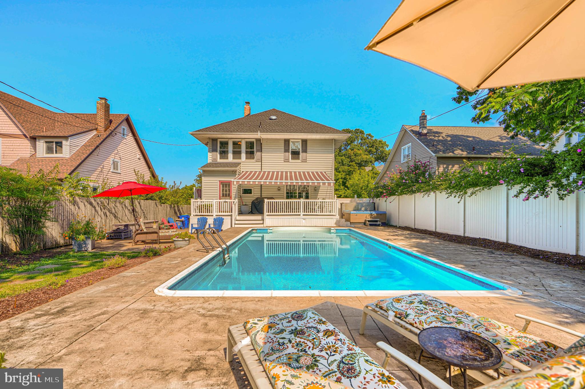 4215 Harcourt Road Baltimore, MD 21214 - Photo 69 of 81 In ground saltwater pool!