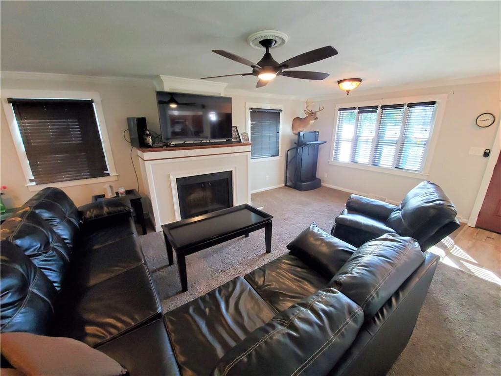 116 Elmbrook Road Beaver Falls, PA 15010 - Photo 5 of 21 Gallery Image 5