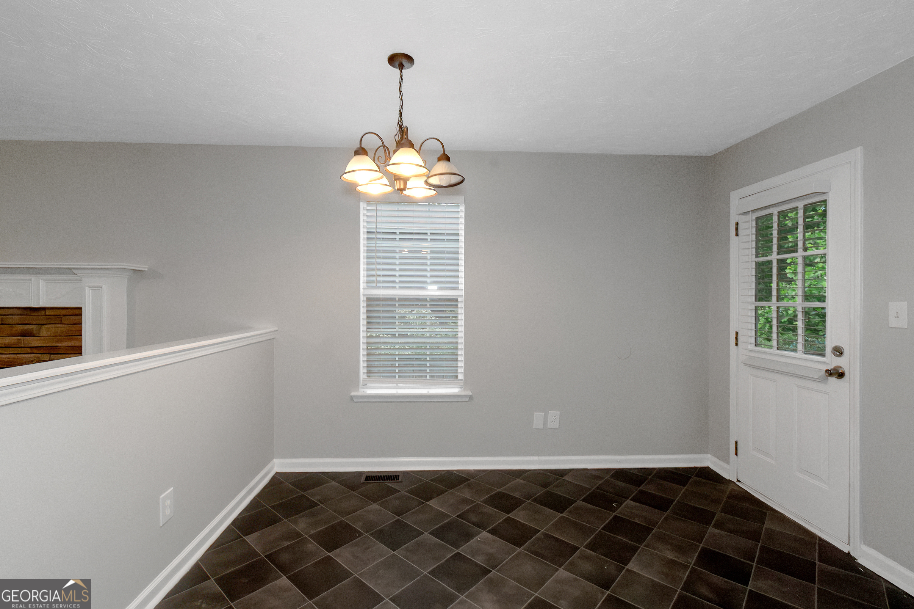 564 Rustin Drive Dallas, GA 30157 - Photo 11 of 23