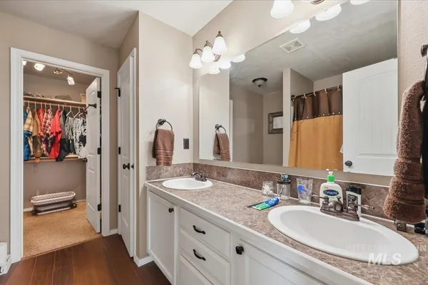 $578,900 | 3856 Wood Way, New Plymouth, ID 83655