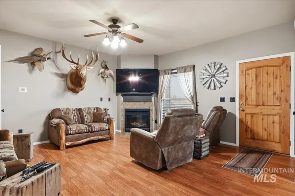 $578,900 | 3856 Wood Way, New Plymouth, ID 83655