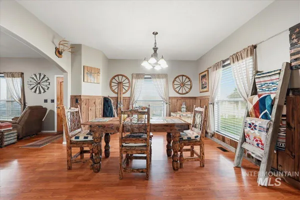 $578,900 | 3856 Wood Way, New Plymouth, ID 83655