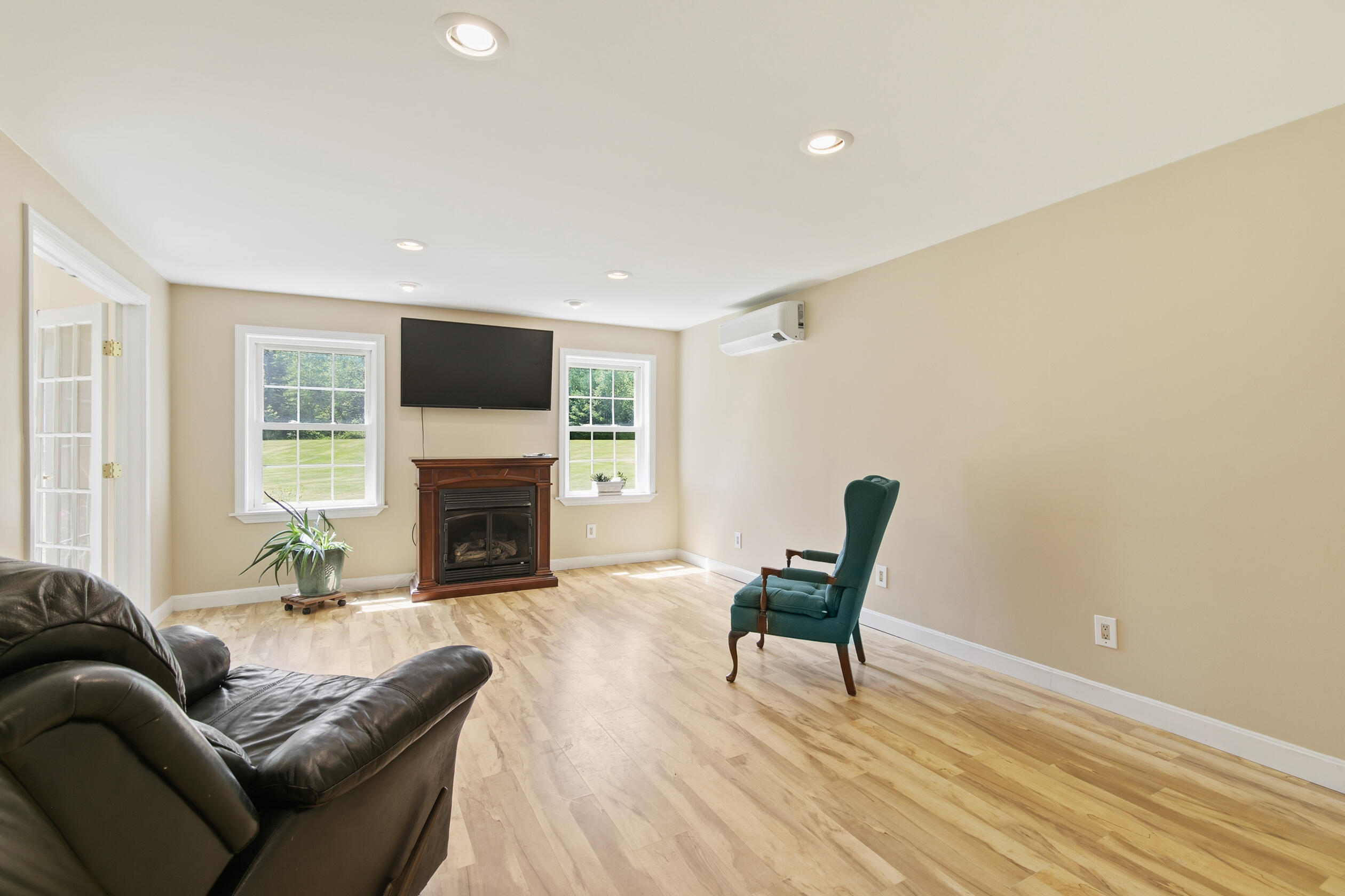 106 Fernald Road Poland, ME 04274 - Photo 14 of 60 106 fernald rd, poland, me 04274, usa-01